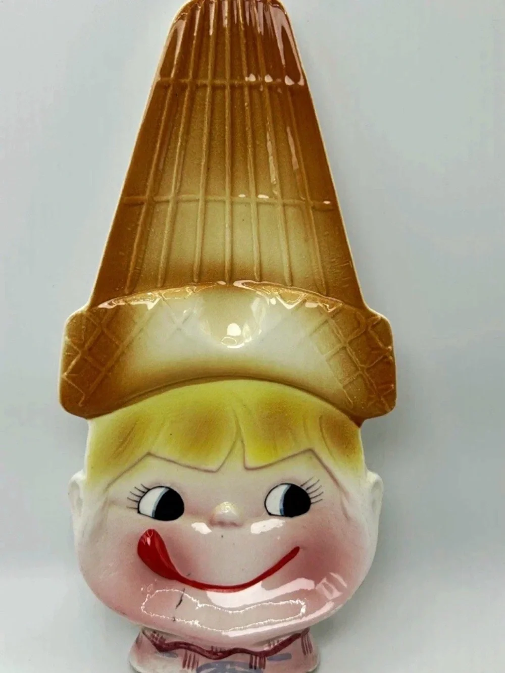Vintage Ray Gee Yum-Ee-Yum Ice Cream Cone Ceramic Wall Plaque Plate Japan